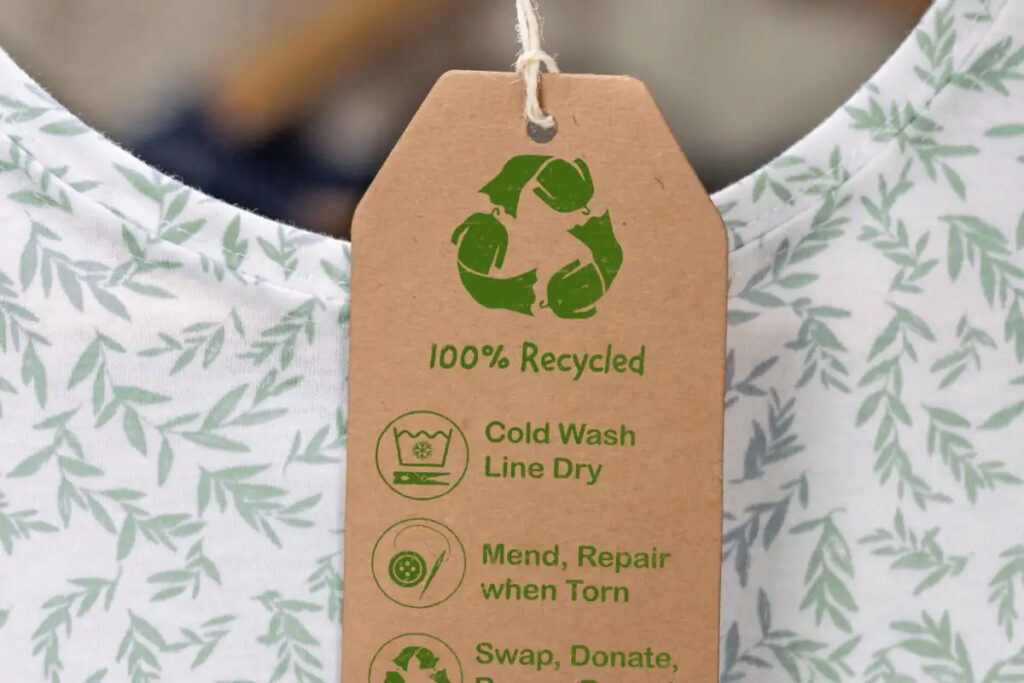 Sustainable Fashion with recycled materials